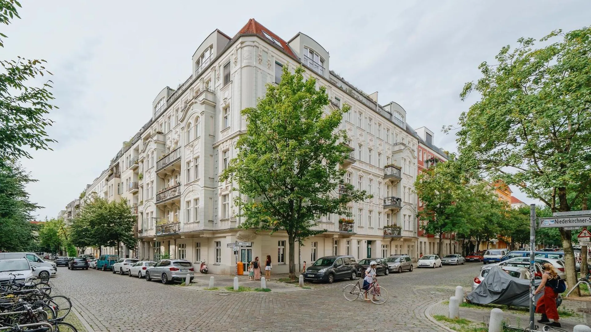 Homely Berlin - City Center, Modern, Historical, Near Park Appartement
